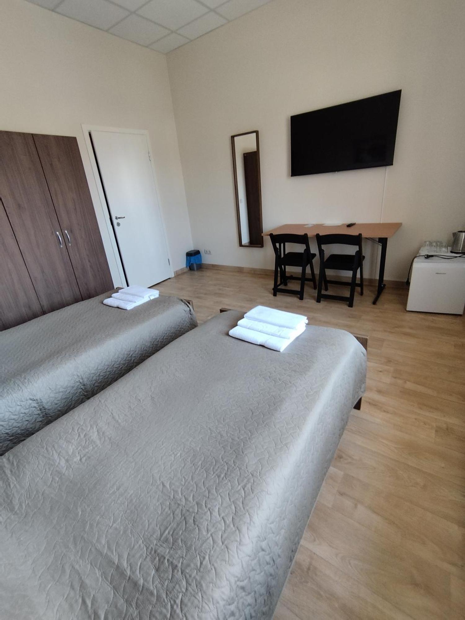 Eglute Hotel Šilutė Buitenkant foto